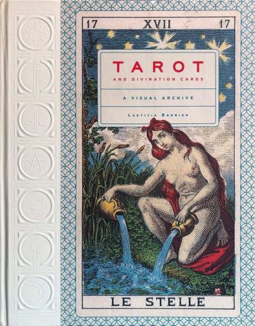 Tarot and Divination Cards. A Visual Archive - фото 1